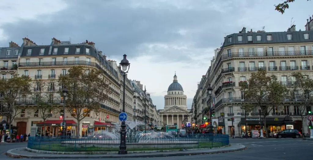 Paris in 3–4 days