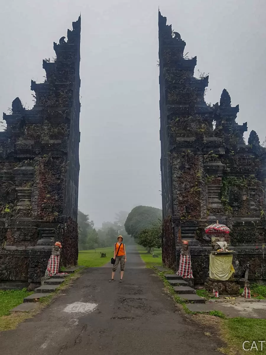 Bali in 7 days - Handara Gate
