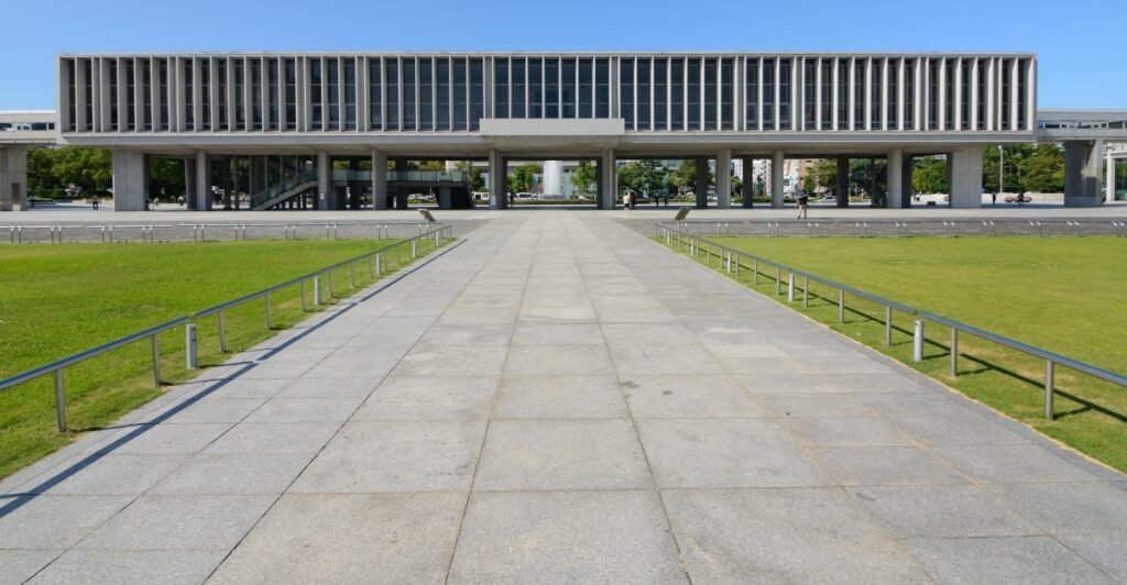 Hiroshima_Memorial Park_Peace Memorial Museum