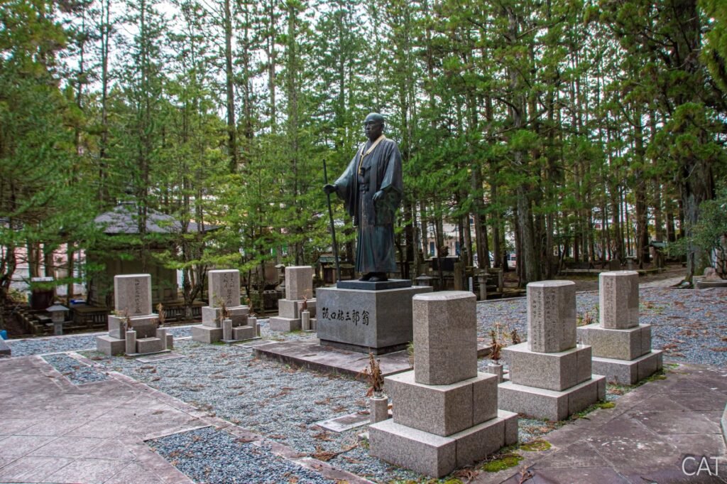 Koyasan_Okunoin Cemetery