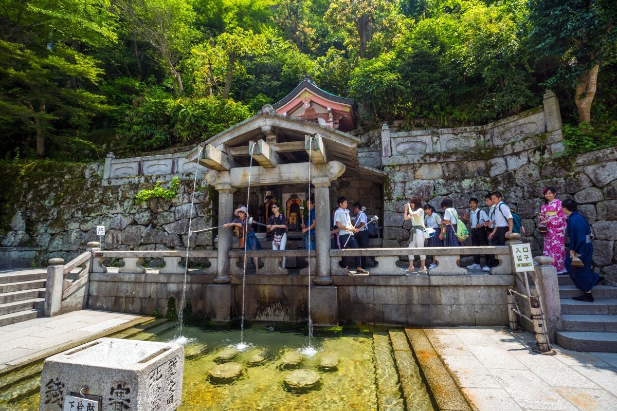 The Best of Kyoto in 3 days_Kiyomizudera Temple_Otawa Waterfall