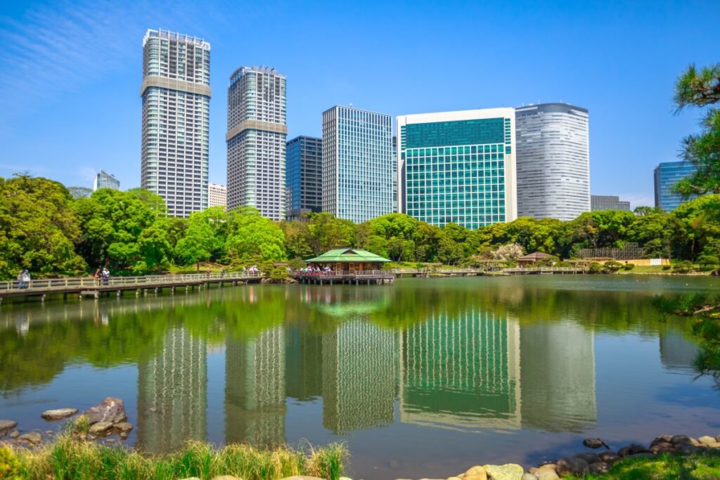 Tokyo 4-day Itinerary: Hama-Rikyu Gardens